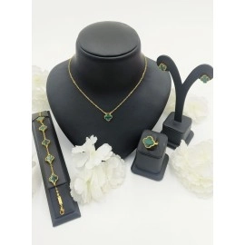Emerald Clover Jewelry Set