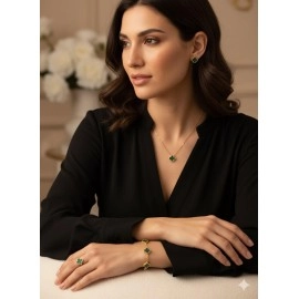 Emerald Clover Jewelry Set