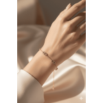 Elegant Gold Chain Bracelet